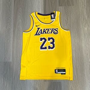 Nike Lebron James Jersey Los Angeles Lakers Yellow Size L-48 NWT Brand New